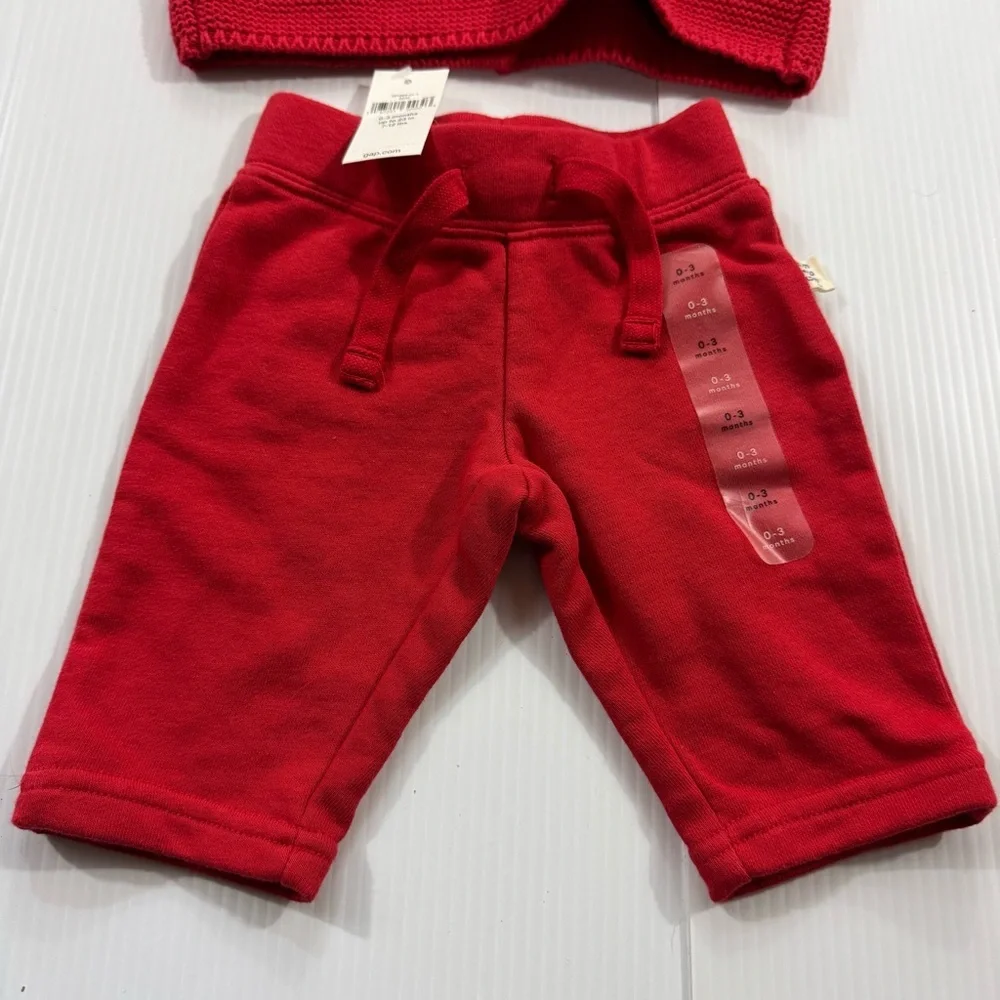 503. NWT GAP Red Knit Hoodie and Pants Set for Kids